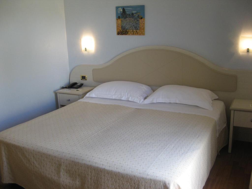 Hotel Levante Fossacesia Rum bild